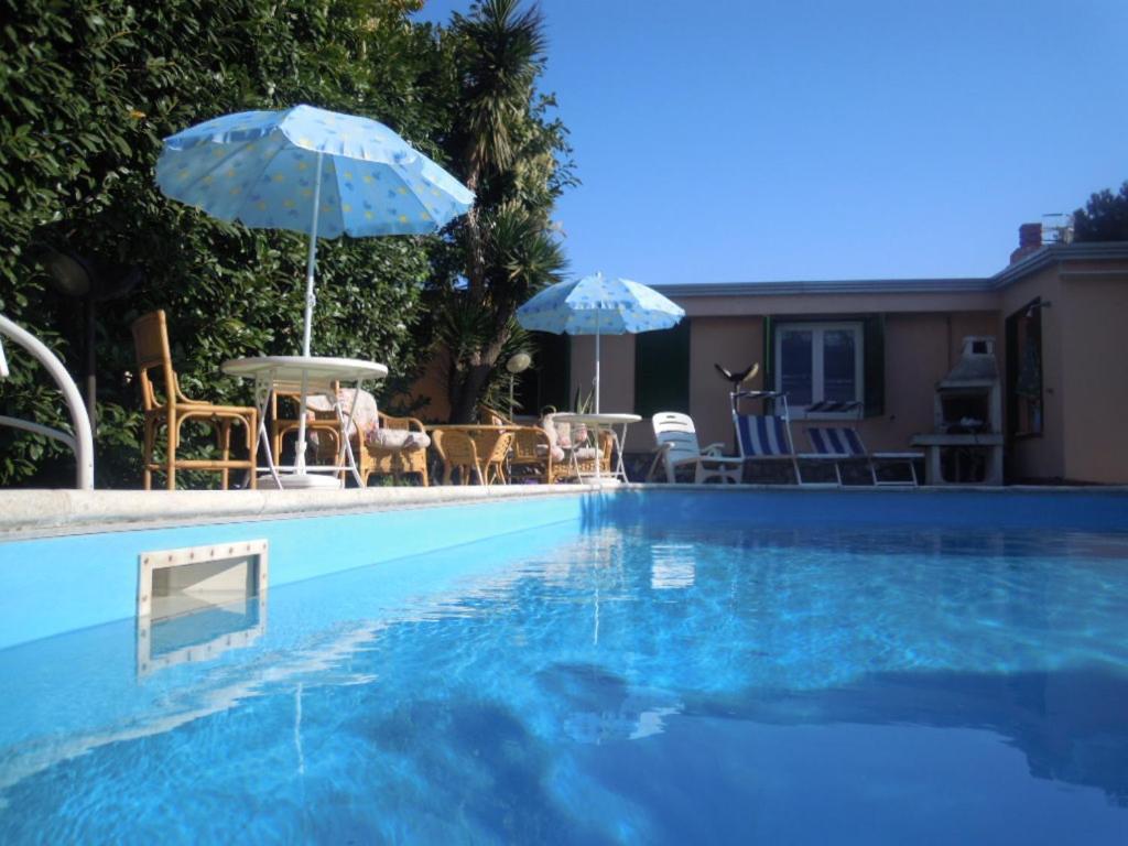 Villa Franca Помпеи Экстерьер фото